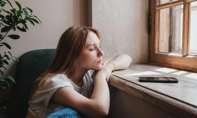 Mengurangi Screen Time Era Konektivitas Tanpa Batas