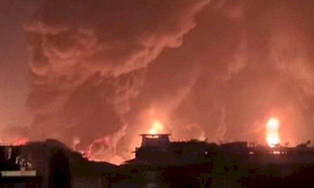 Kebakaran Pabrik Sandal Swallow Medan, 12 Jam Belum Padam