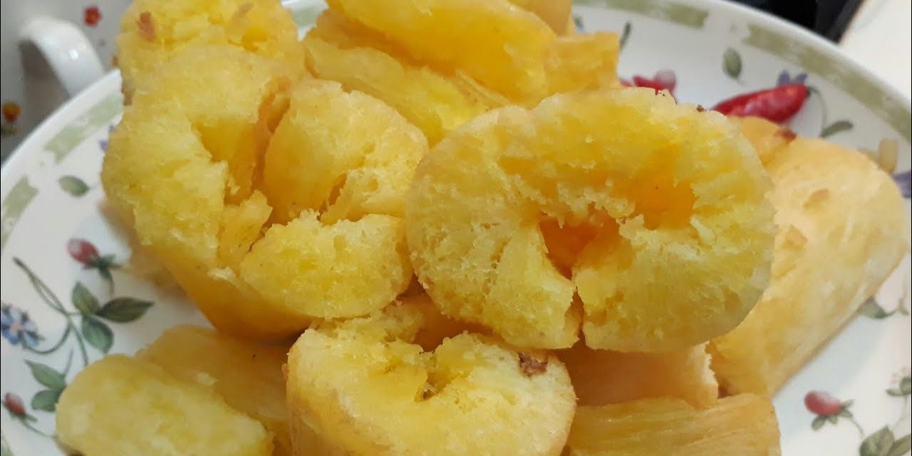 Singkong Goreng Merekah Camilan Renyah dan Empuk di Dalam