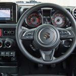 Suzuki Jimny Interiornya Sederhana, Nyaman Dan Tangguh