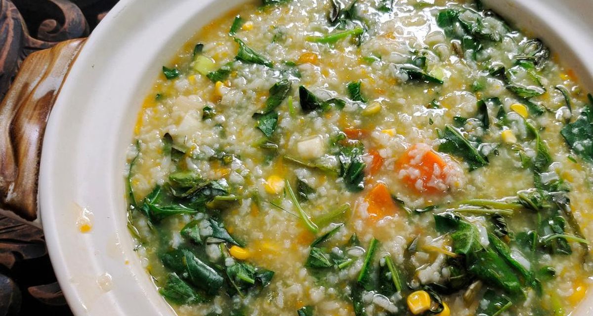 Tinutuan, Bubur Manado Kaya Gizi dan Warna dari Sulawesi Utara