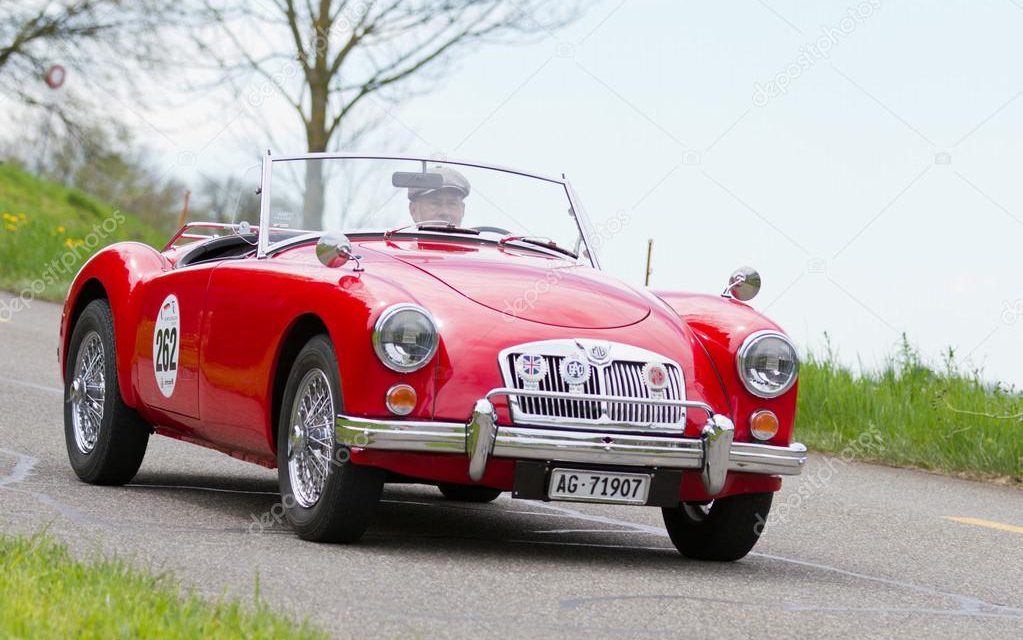 Mobil MG MGA Ikon Klasik Yang Mengubah Wajah Mobil Sport