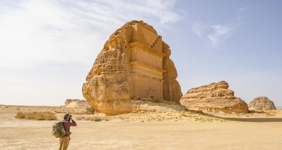 Situs Hegra Menjadi Destinasi Menarik Bagi Wisatawan