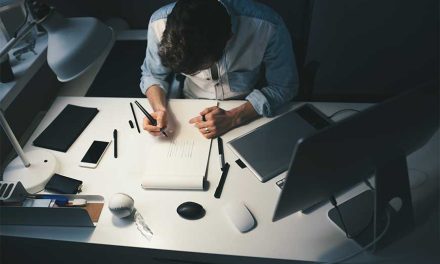 Seni Deep Work, Fokus Di Tengah Gangguan Smartphone