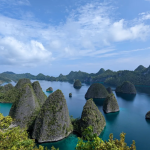 Mengeksplor Keindahan Alam Pulau Banggai Sulawesi Tengah