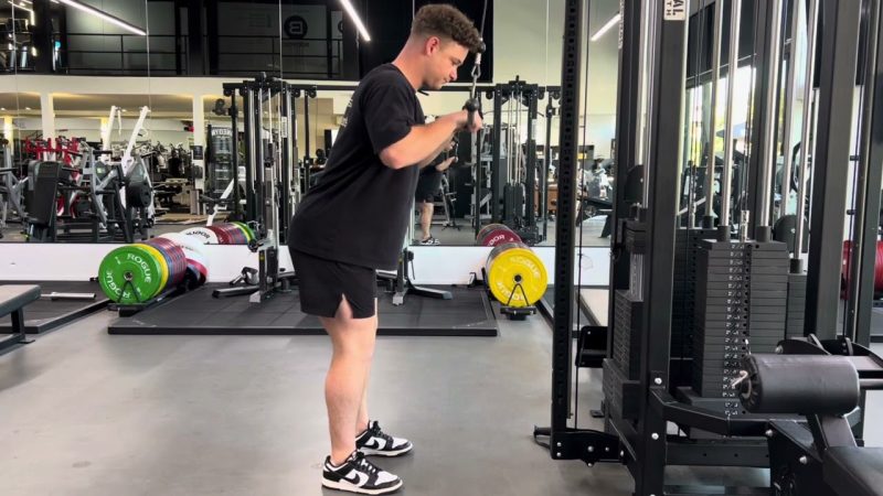 Tricep Pushdown