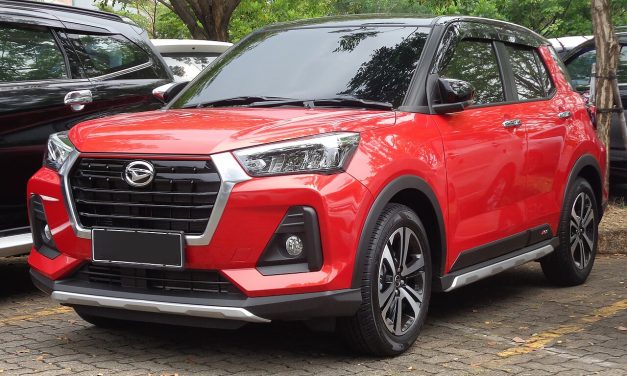 Daihatsu Rocky, Mobil SUV Stylish Cocok Banget Buat Anak Muda